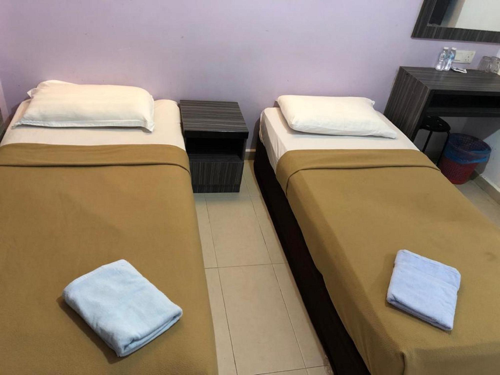 Al Huda Hotel Malacca Ngoại thất bức ảnh
